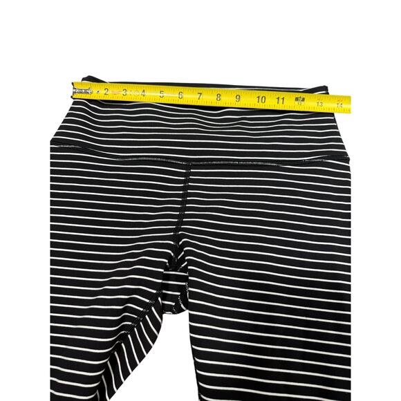 Lululemon Wunder Under Crop Leggings Black White Stripe Size 4 (Small) - Picture 3 of 5
